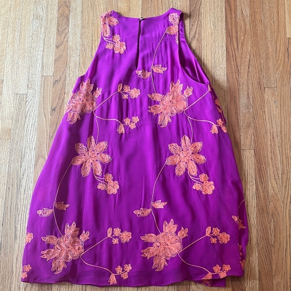 Gianni Bini Magenta Dress with Tangerine Embroidery - Picture 4 of 4
